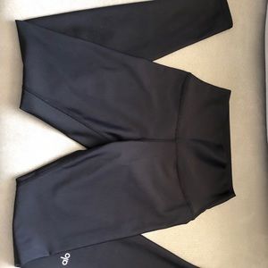 Black Alo leggings
